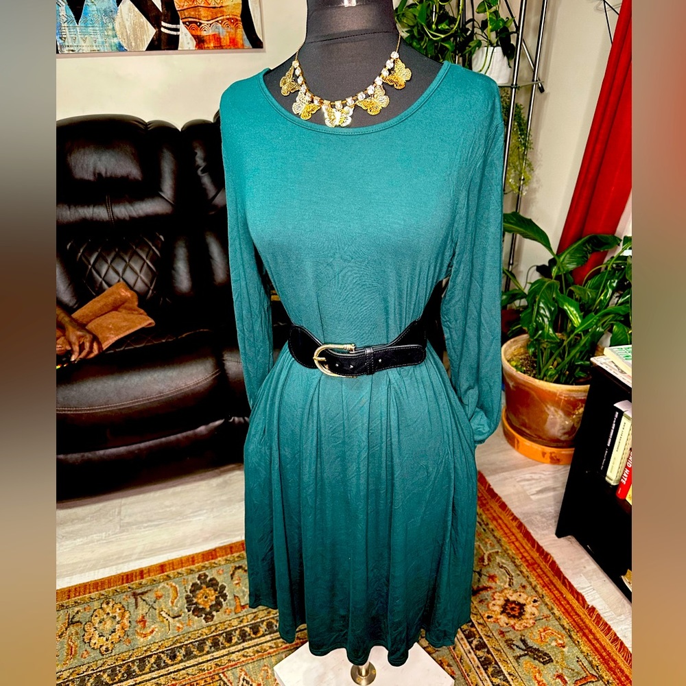 Forest green dress with pockets